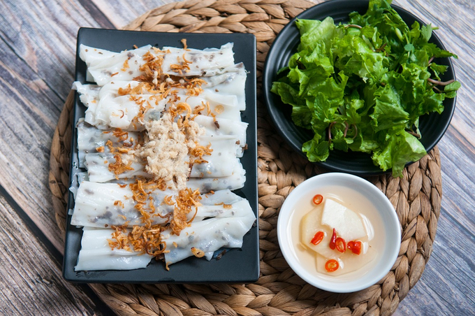 Bánh cuốn - món ăn dân dã có nguồn gốc từ miền Bắc - góp tên trong danh sách các món ăn ngon Việt Nam