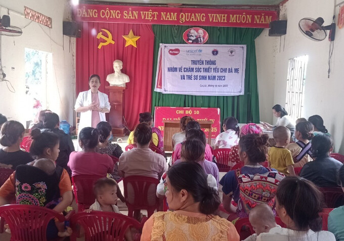 Quang cảnh buổi nói chuyện