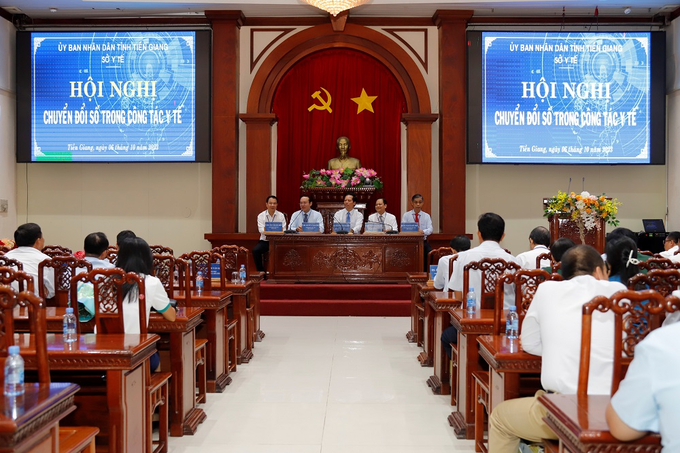 Quang cảnh hội nghị