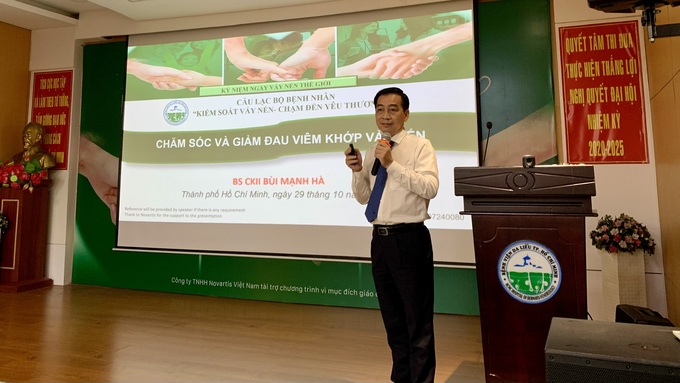 BSCKII Bùi Mạnh Hà, Phó Giám đốc Bệnh viện Da liễu TP. HCM chia sẻ về chăm sóc và giảm đau viêm khớp vảy nến
