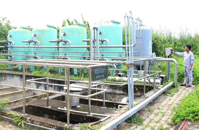 Đầu tư hệ thống xử lý nước thải đạt chuẩn, tiếp nhận và xử lý đầy đủ nước thải của các doanh nghiệp thứ cấp góp phần bảo vệ môi trường trong hoạt động sản xuất, kinh doanh