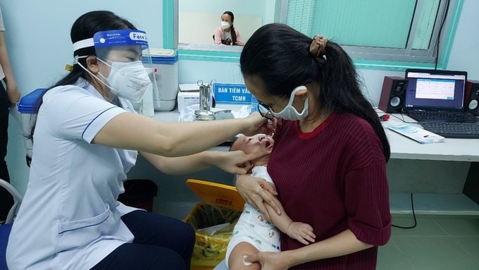 TP. HCM thiếu hụt vắc xin chương trình tiêm chủng mở rộng
