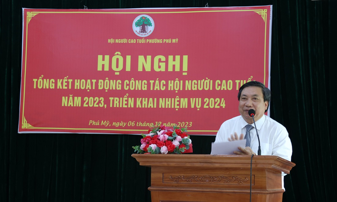 Ông Nguyễn Thanh Xuân - Chủ tịch Hội NCT phường Phú Mỹ, quận 7, TP. HCM phát biểu tại hội nghị