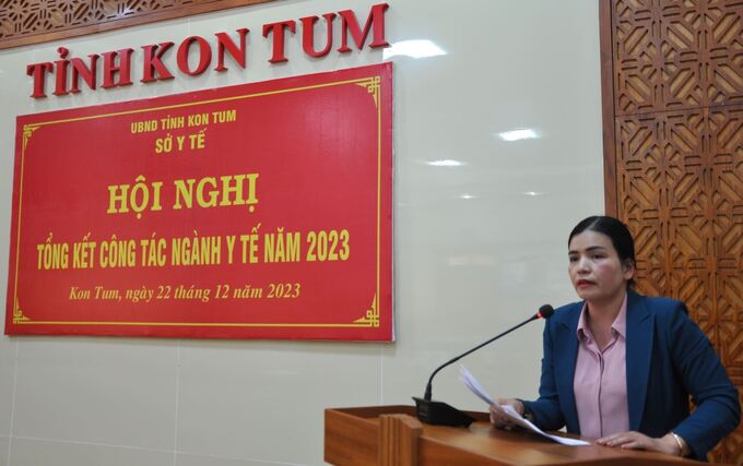 Bà Y Ngọc - Phó Chủ tịch UBND tỉnh phát biểu chỉ đạo hội nghị