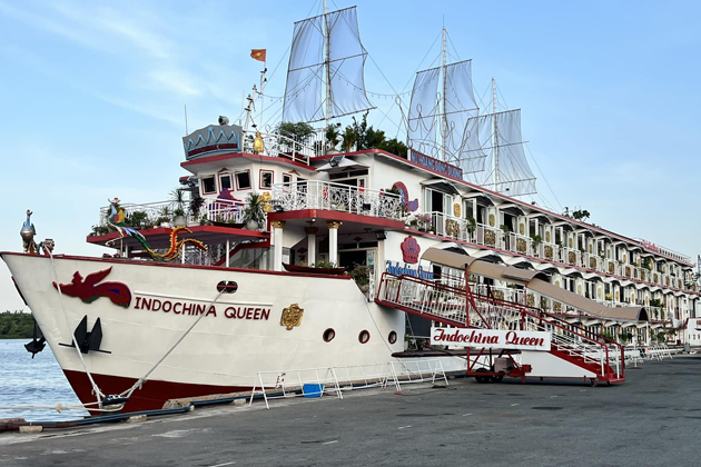 Du thuyền Indochina Queen