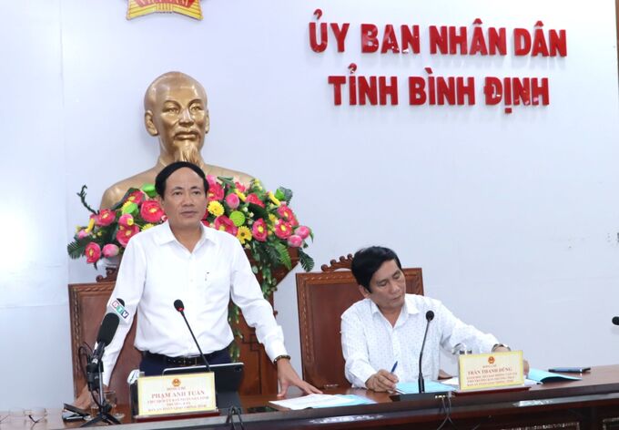 Chủ tịch UBND tỉnh Phạm Anh Tuấn - Trưởng Ban ATGT tỉnh phát biểu chỉ đạo tại hội nghị