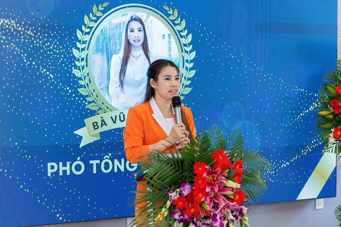 Bà Vũ Thị Thơm - Phó tổng giám đốc HRC