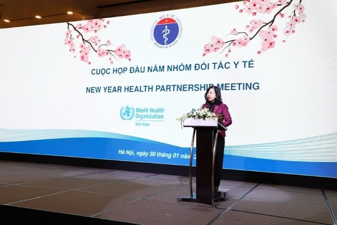 Bộ trưởng Bộ Y tế Đào Hồng Lan phát biểu tại cuộc họp