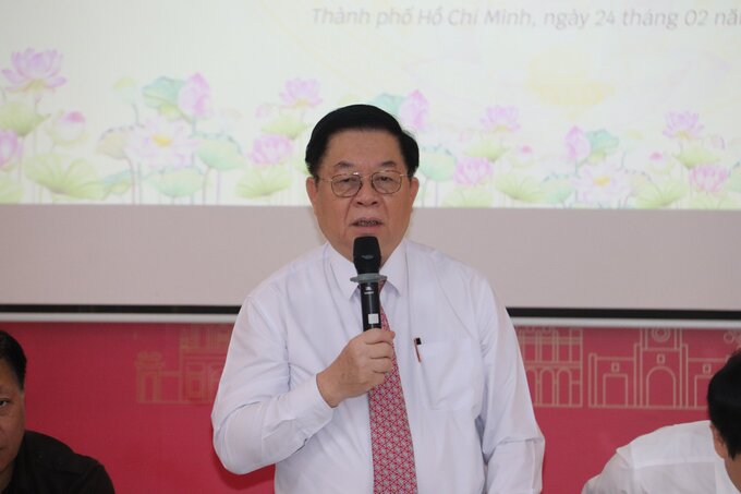 Trưởng Ban Tuyên giáo Trung ương Nguyễn Trọng Nghĩa chia sẻ tại buổi thăm, chúc mừng Bệnh viện Từ Dũ nhân kỷ niệm 69 năm Ngày Thầy thuốc Việt Nam