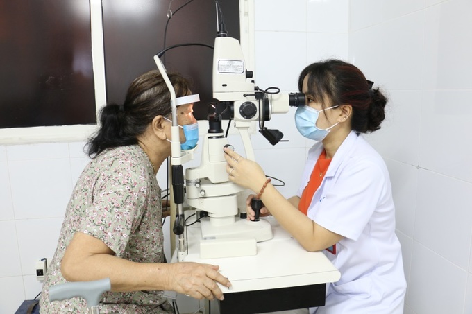 Kiểm tra mắt định kỳ để được phát hiện sớm bệnh glôcôm