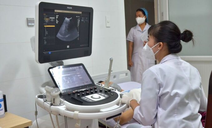 Thai phụ đến Bệnh viện Sản - Nhi tỉnh Kiên Giang siêu âm, theo dõi và được hướng dẫn chăm sóc thai kỳ