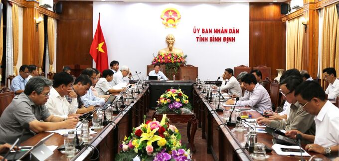 Chủ tịch UBND tỉnh Phạm Anh Tuấn chủ trì cuộc họp