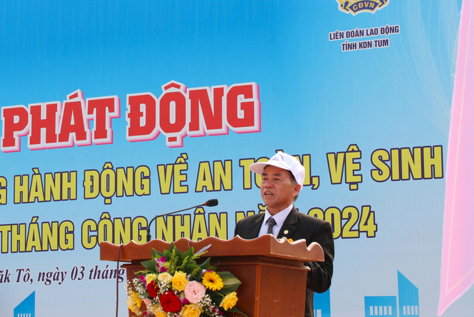 Ông A Kang - Giám đốc Sở Lao động - Thương binh và Xã hội phát biểu tại buổi lễ