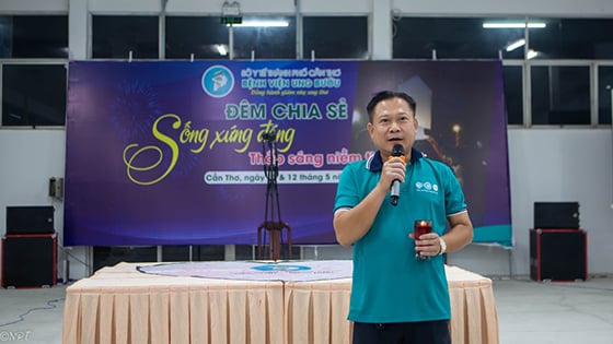 TS.BS Võ Văn Kha - Giám đốc Bệnh viện phát biểu tại chương trình giao lưu chia sẻ