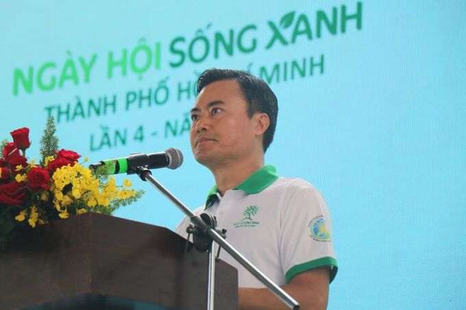 Phó Chủ tịch UBND TP. Hồ Chí Minh Bùi Xuân Cường phát biểu tại Ngày hội sống xanh