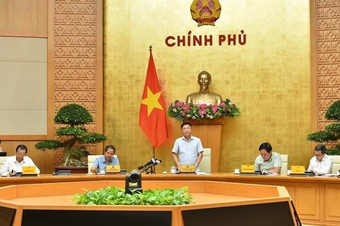 Phó Thủ tướng Lê Thành Long chủ trì cuộc họp (Ảnh: Bộ GDĐT)