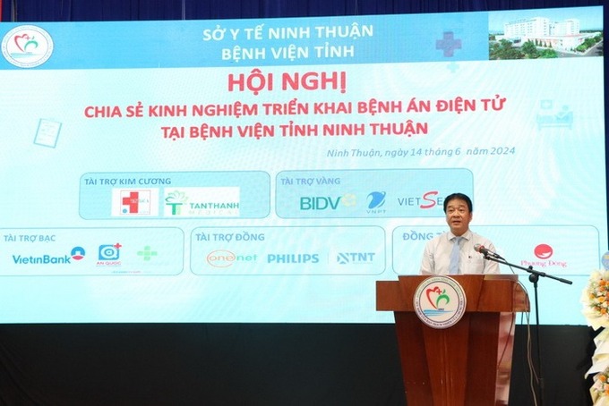 Ông Nguyễn Long Biên - Phó Chủ tịch UBND tỉnh phát biểu tại hội nghị