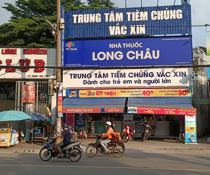 Trung tâm kiểm soát bệnh tật TP.HCM đã có công văn gửi Công ty cổ phần dược phẩm FPT Long Châu đề nghị công ty cung cấp quá trình tổ chức tiêm chủng; thực hành tiêm chủng, bảo quản vắc xin; quá trình phát hiện và xử lý sự cố bất lợi sau tiêm chủng để cung cấp cho hội đồng chuyên môn đánh giá nguyên nhân tai biến nặng trong quá trình sử dụng vắc xin xảy ra đối với 2 trường hợp trong báo cáo