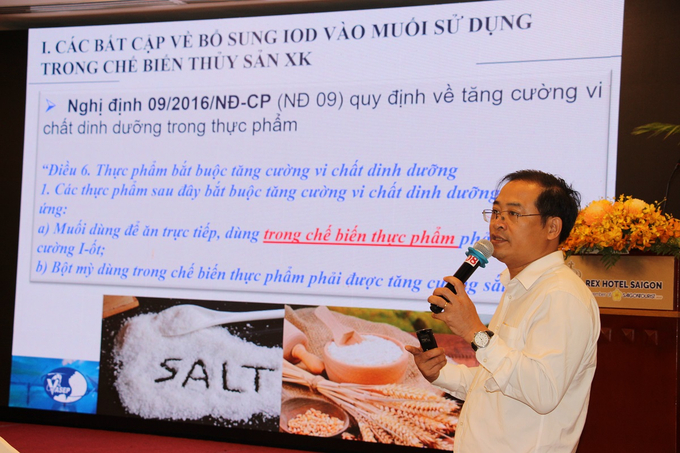 Ông Nguyễn Hoài Nam – Phó Tổng thư ký Hiệp hội Chế biến và Xuất khẩu Thủy sản Việt Nam phát biểu tại hội thảo