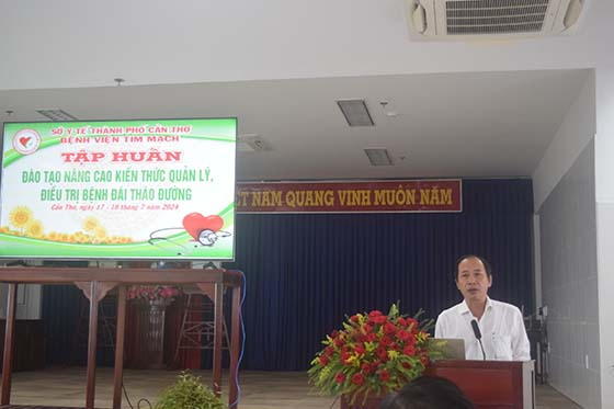 Ông Phạm Phú Trường Giang - Phó Giám đốc Sở Y tế TP. Cần Thơ phát biểu khai mạc lớp tập huấn