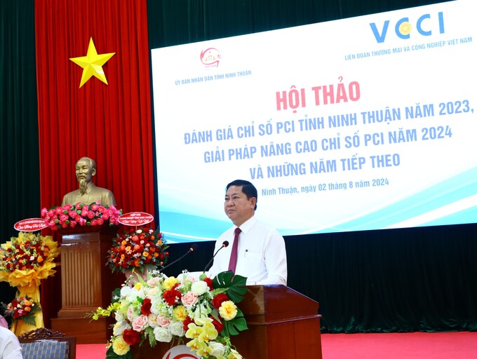 Ông Trần Quốc Nam –  Chủ tịch UBND tỉnh Ninh Thuận chia sẻ tại hội thảo