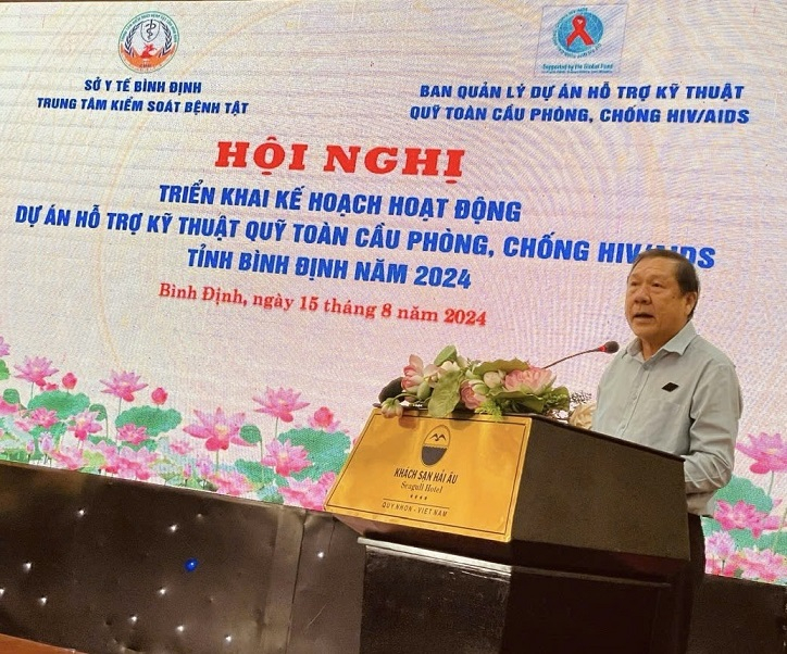 BS.CKII Nguyễn Văn Trung - Phó giám đốc Sở Y tế Bình Định phát biểu khai mạc (Ảnh Nhất Tâm)