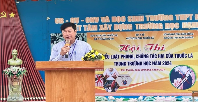 Ông Trần Ngọc Trung – Phó Trưởng Phòng Nghiệp vụ Y, Sở Y tế tỉnh Lâm Đồng - Trưởng Ban tổ chức, Trưởng Ban Giám khảo hội thi phát biểu khai mạc hội thi