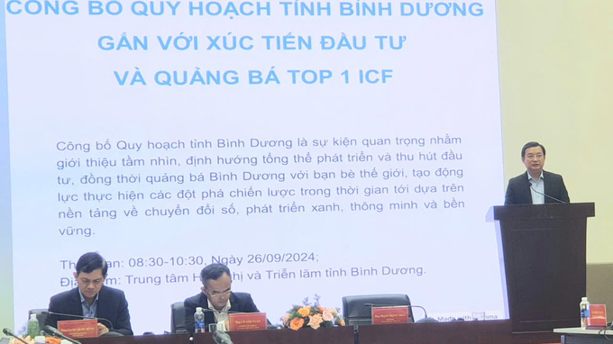 Ông Phạm Trọng Nhân - Giám đốc Sở Kế hoạch và Đầu tư tỉnh Bình Dương phát biểu tại họp báo