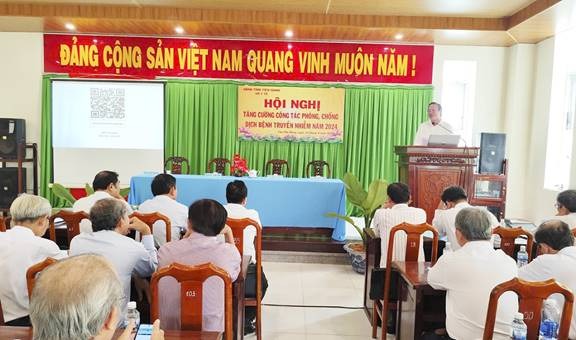 Tiến sĩ Nguyễn Văn Dương - Giám đốc Sở Y tế Tiền Giang phát biểu khai mạc hội nghị