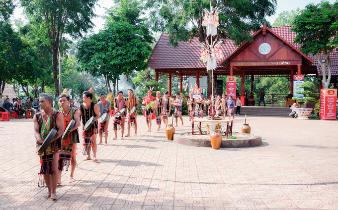 Nét văn hóa đặc trung của dân tộc S'tiêng, huyện Bù Đăng, Bình Phước; Ảnh: Anh Tuấn