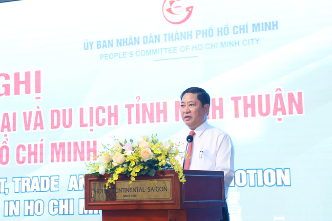 Ông Trần Quốc Nam – Chủ tịch UBND tỉnh Ninh Thuận phát biểu tại hội nghị