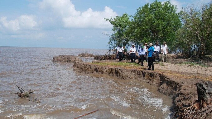 Đẩy mạnh thực hiện thực hiện các biện pháp phòng chống, ứng phó sạt lở bờ sông, kênh, rạch, bờ biển (ảnh minh họa)