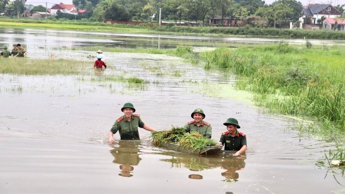 Lực lượng công an nhân dân luôn gắn bó máu thịt với nhân dân, vì nhân dân phục vụ, dựa vào nhân dân để công tác và chiến đấu