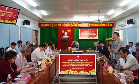 Ông Masayoshi Yoshino - Chủ tịch Viện JAMWEI Nhật Bản phát biểu tại buổi làm việc