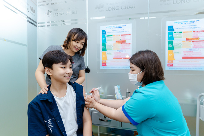 Nhu cầu tiêm vaccine cúm và phế cầu tăng gấp đôi trong vòng 1-2 tháng qua