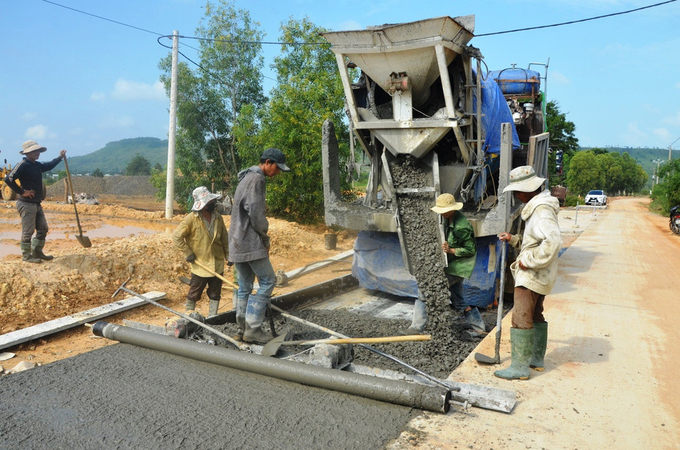 UBND tỉnh Gia Lai đôn đốc các sở, ngành, đơn vị, địa phương khẩn trương, nghiêm túc triển khai xây dựng các kịch bản tăng trưởng kinh tế năm 2025 (Ảnh: T.Đ)