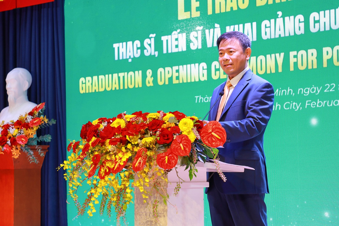 PGS.TS. Trịnh Quốc Trung, Trưởng Phòng Đào tạo Sau đại học, Trường Đại học Luật TP.HCM phát biểu tại buổi lễ (Ảnh: Ulaw)