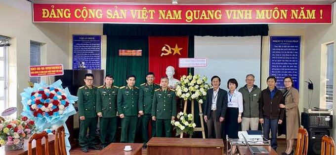 Lãnh đạo Đảng ủy Bộ chỉ huy quân sự tỉnh thăm, chúc mừng Trung tâm Kiểm soát bệnh tật nhân Ngày Thầy thuốc Việt Nam