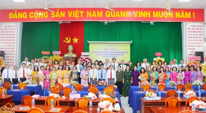 Các đại biểu tham dự Hội nghị