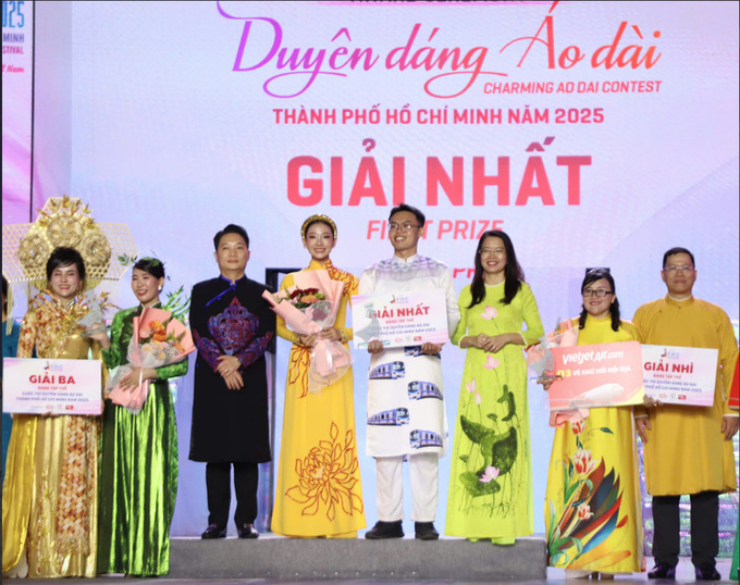 Hội Liên hiệp Phụ nữ quận 3 giành giải nhất (Ảnh: Thanh Hiệp/Báo Tuổi Trẻ)