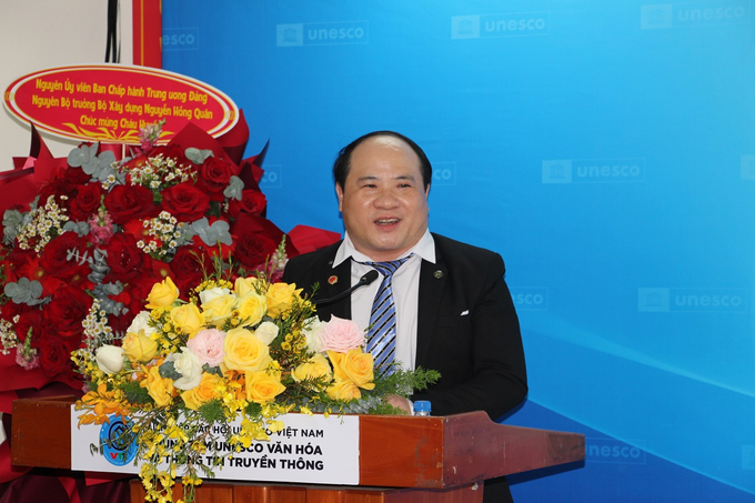 Ông Phạm Đình Vương – Giám đốc Trung tâm UNESCO Văn hóa và Thông tin Truyền thông, Trưởng VPĐD Hội Giáo dục chăm sóc sức khoẻ cộng đồng Việt Nam tại TP.HCM phát biểu khai mạc