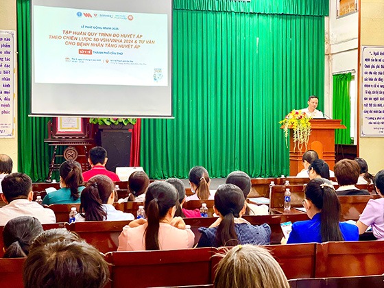 Quang cảnh hội thảo