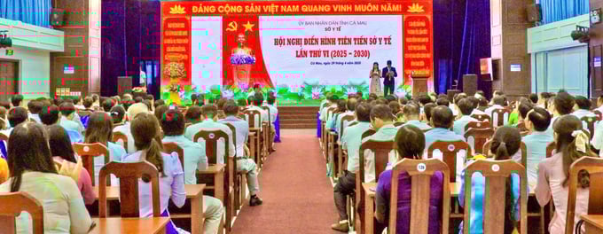 Quang cảnh hội nghị