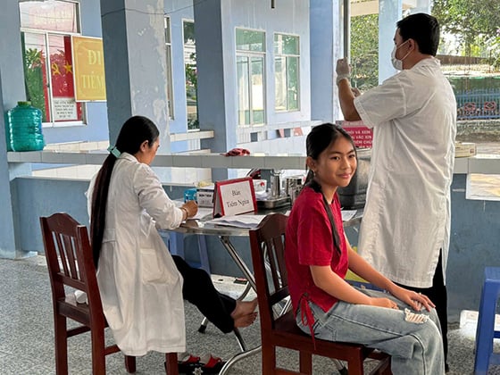Bàn tiêm tại xã Thạnh Lộc
