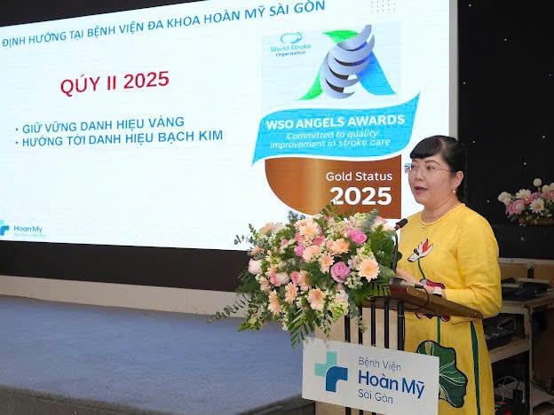 BS.CKI Mai Thị Hương Lan – Trưởng Khoa Nội Thần kinh, Bệnh viện Hoàn Mỹ Sài Gòn báo cáo tại hội thảo