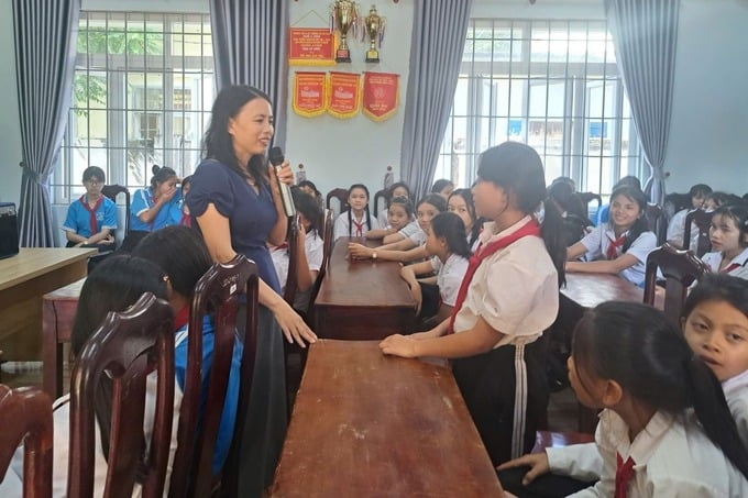 Sau buổi truyền thông, các em cũng sẽ truyền đạt những kiến thức và kỹ năng mình đã học được cho gia đình và bạn bè để cùng nhau phòng, tránh tai nạn thương tích.