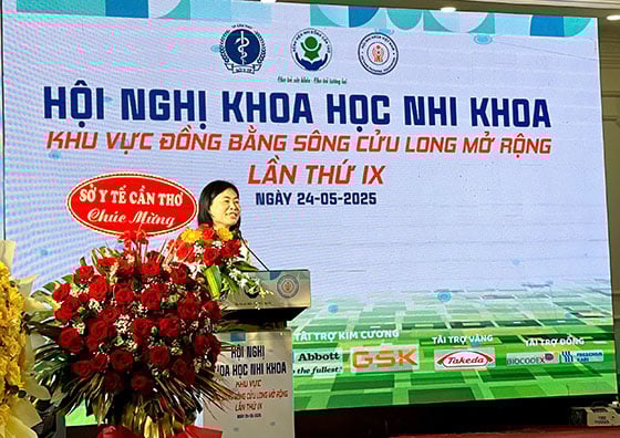 Bà Nguyễn Ngọc Việt Nga - Phó Giám đốc Sở Y tế TP. Cần Thơ phát biểu khai mạc
