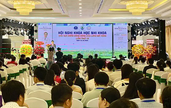 Quang cảnh hội nghị