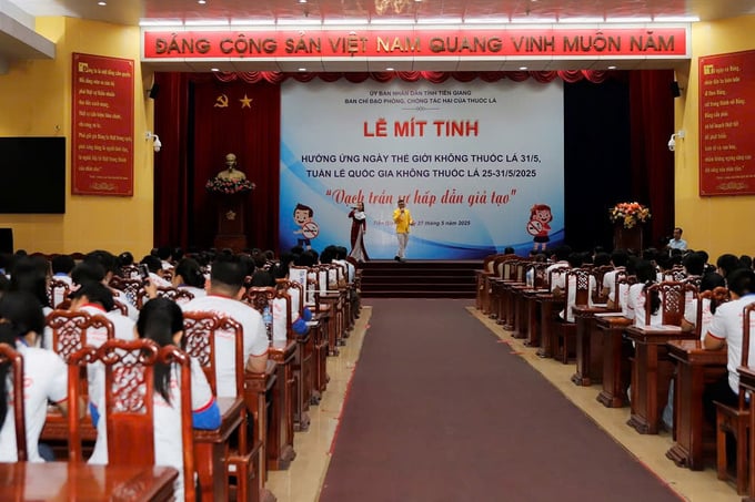 Quang cảnh hội nghị
