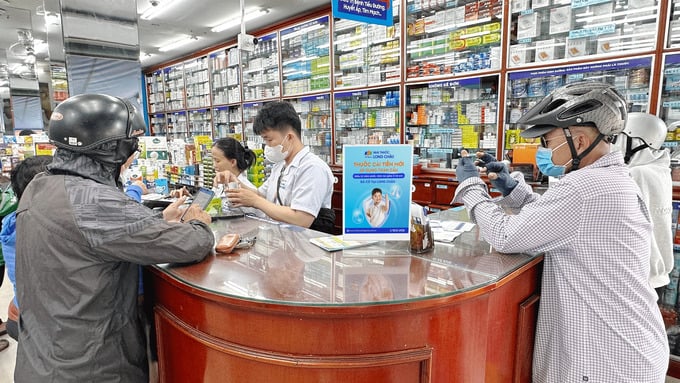 Tiếp cận điều trị hiện đại trong nhi khoa: GSK cùng Long Châu đưa giải pháp mới điều trị viêm tai giữa, viêm phổi cho trẻ